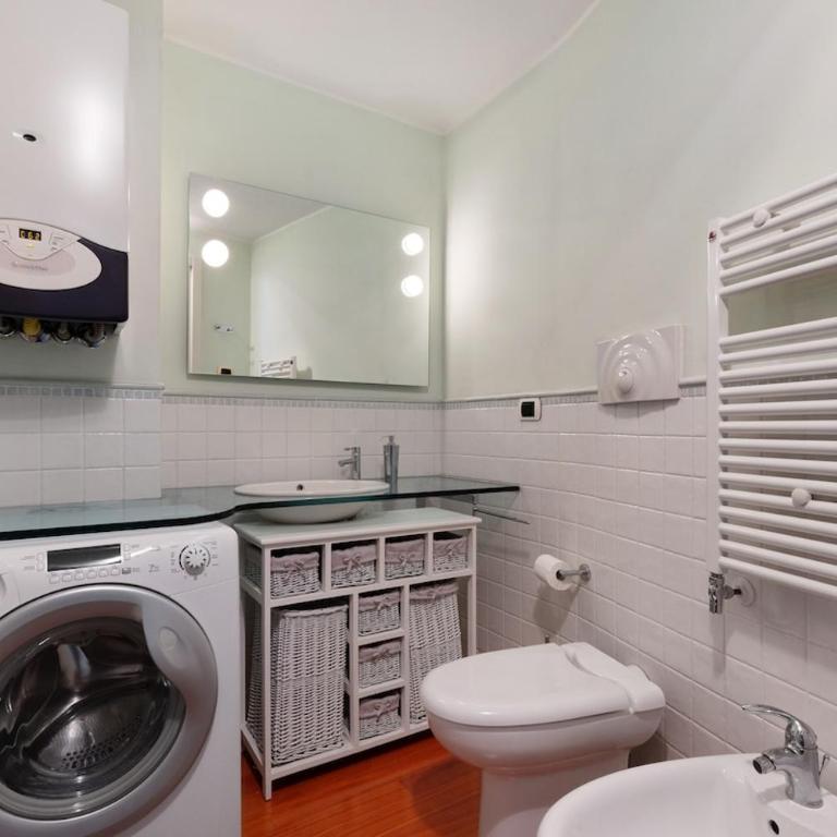 House in the port of Varazze 4 guests-Wi-Fi-Netflix 2 bedrooms very exclusive - Apartamento de 2 dormitorios - 8