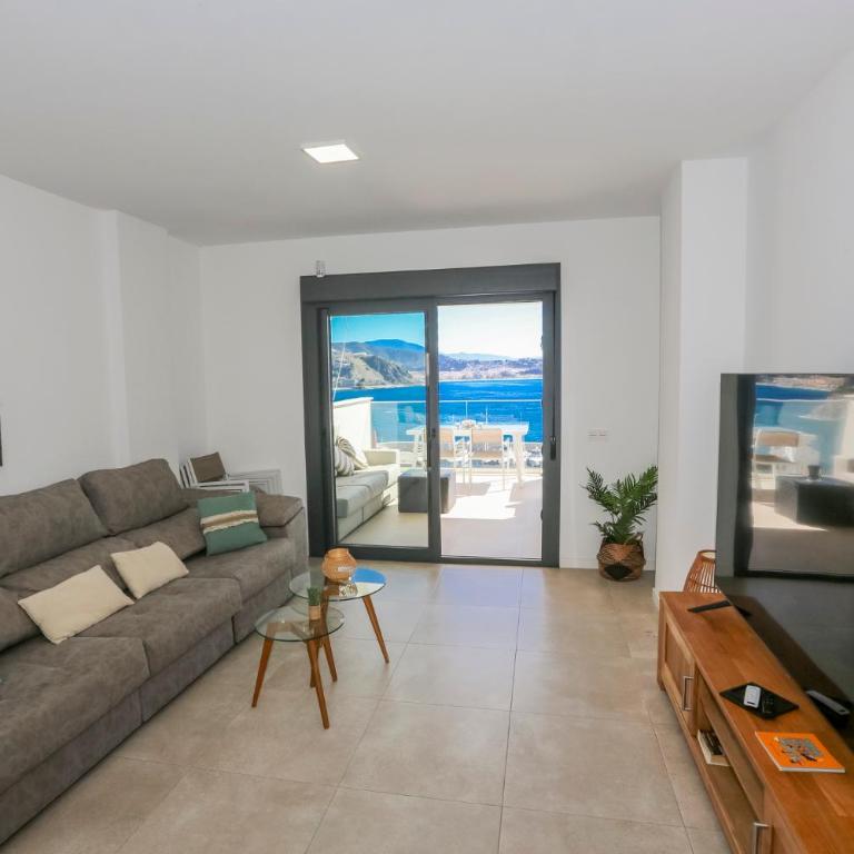 Icon Deluxe Marina Views - Three-Bedroom Apartment - 5