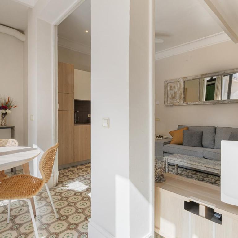 Weflating Sant Antoni Market - Apartment with Terrace - 10