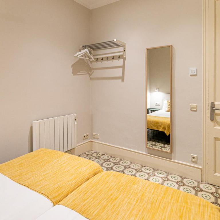 Weflating Sant Antoni Market - Apartment with Terrace - 4
