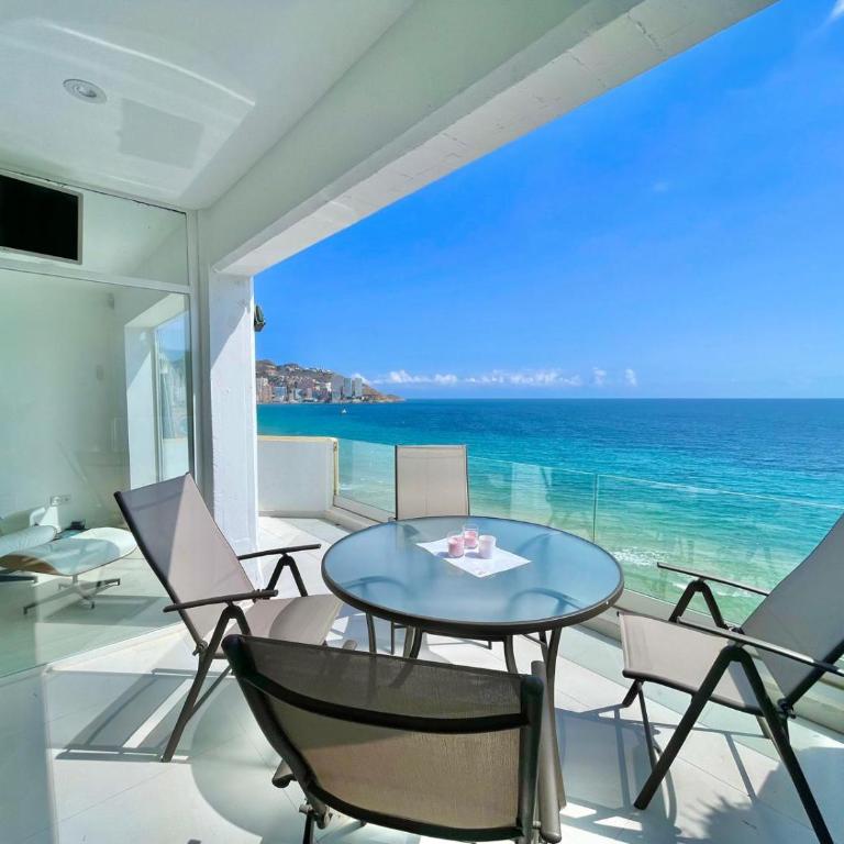 Emalco SeaFront Modern Apartment - Apartamento - 4