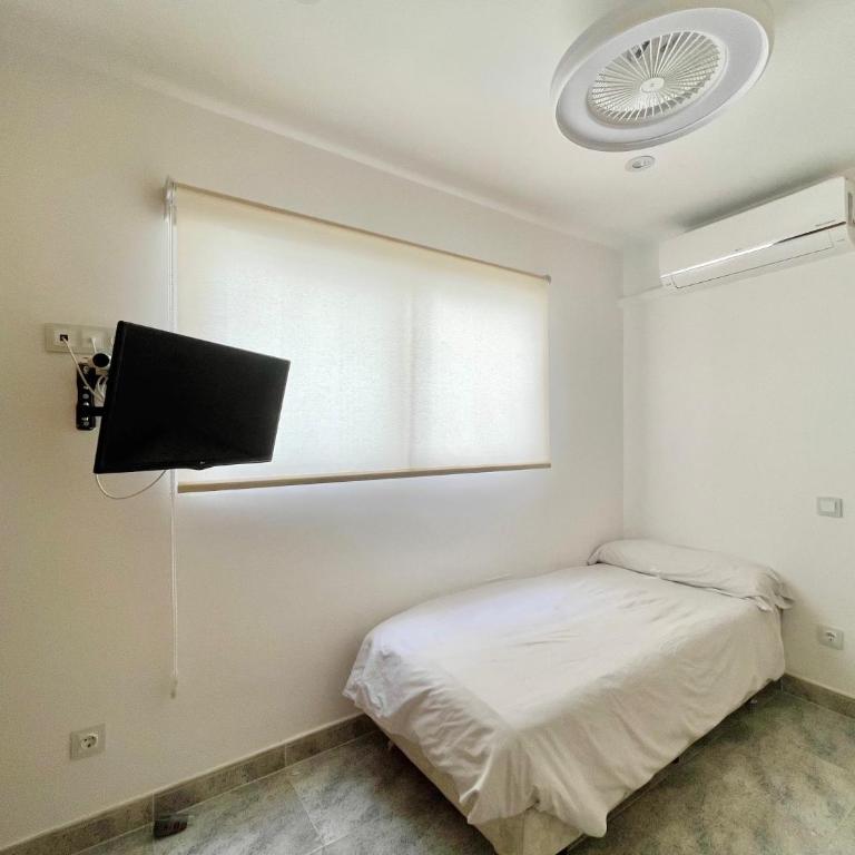 Emalco SeaFront Modern Apartment - Apartamento - 18