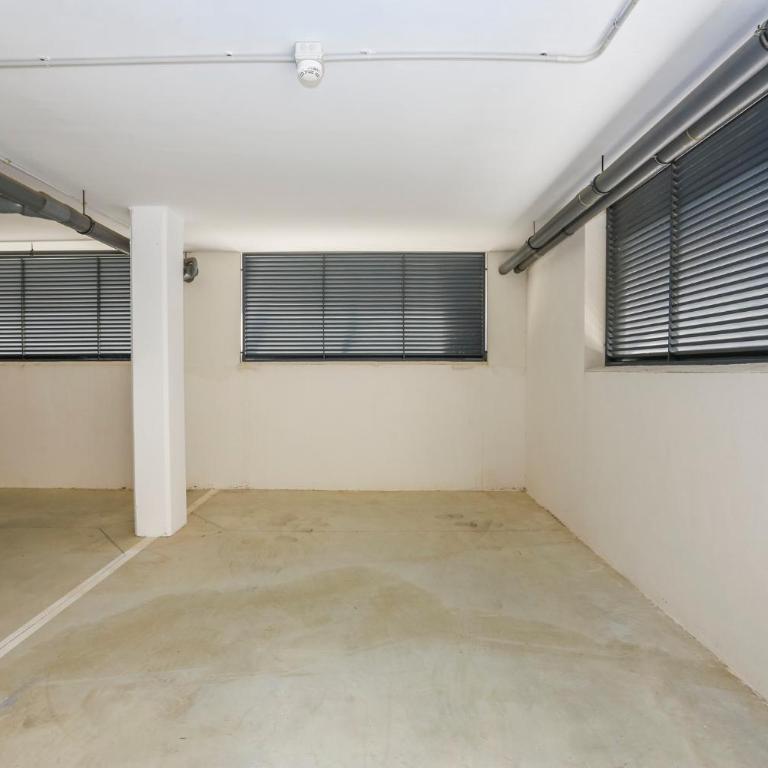 Icon Deluxe Marina Views - Three-Bedroom Apartment - 43