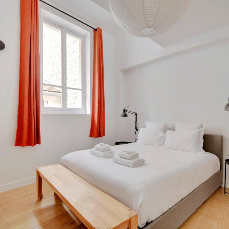 Pick A Flat's Apartments in Montmartre - Rue des Cottages - Appartement 2 Chambres - 2