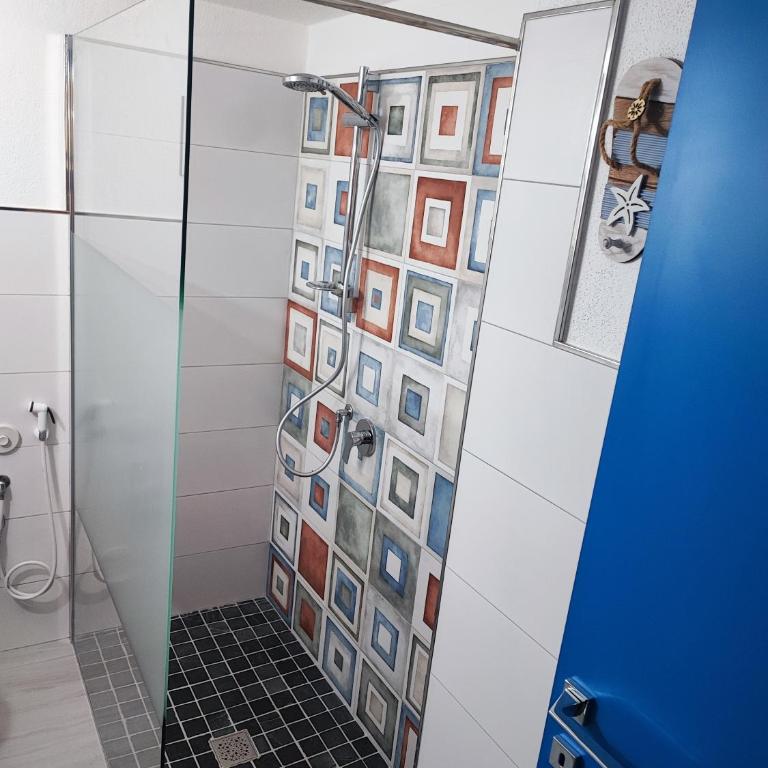 La Pura Vida - Camera Matrimoniale/Doppia con Letti Singoli con Bagno Privato - 6