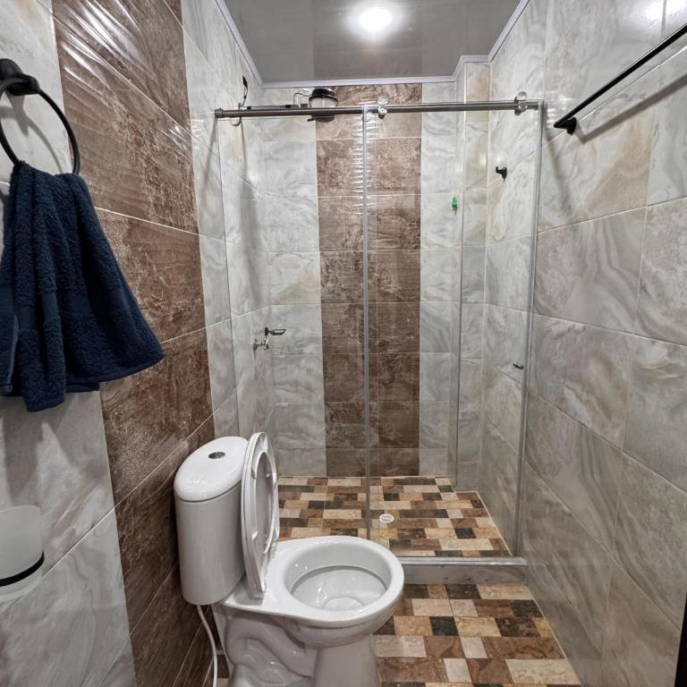 Edificio el Roble - Three-Bedroom Apartment - 3