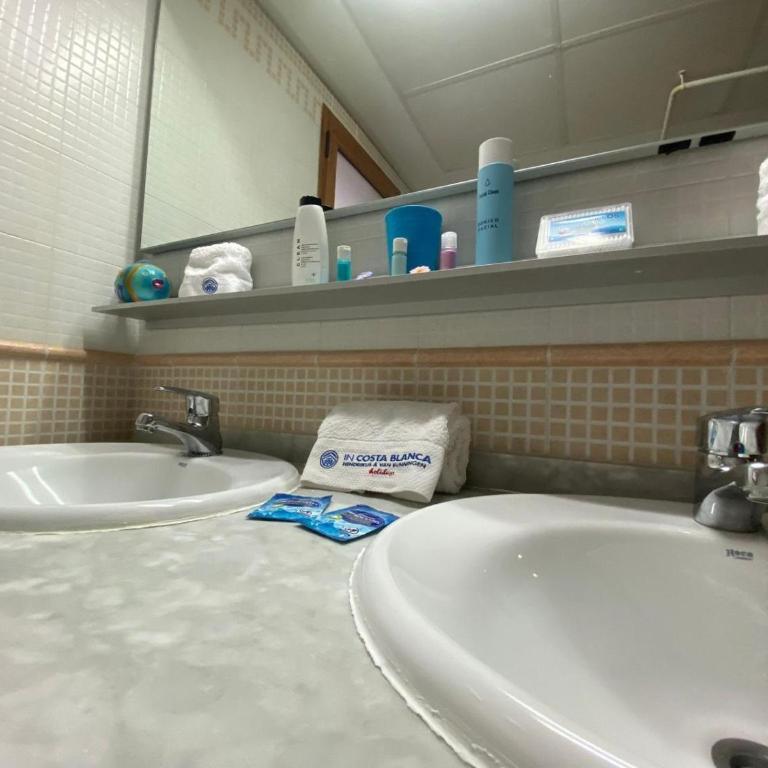 Font rotja albir - One-Bedroom Apartment - 18
