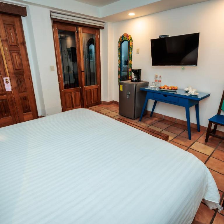Hotel Rosa Mexicano - Habitación Doble Grande - 26