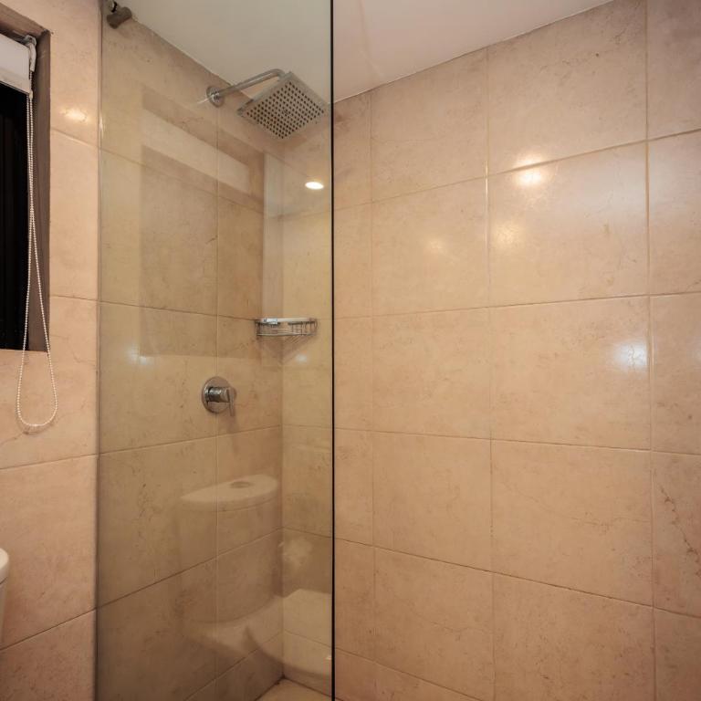 Hotel Rosa Mexicano - Habitación Doble con baño privado - 2 camas - 14
