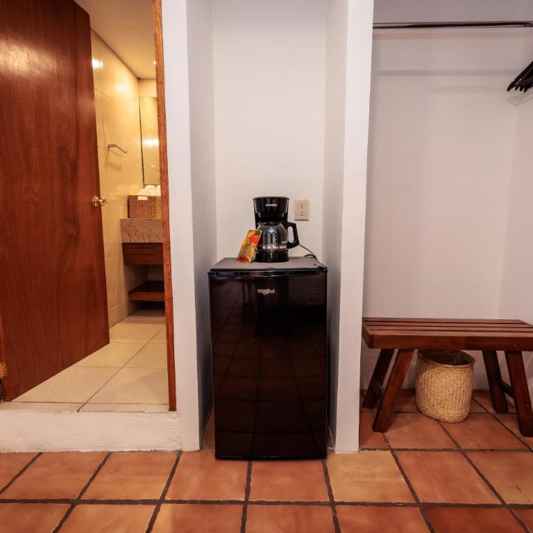 Hotel Rosa Mexicano - Habitación Doble con baño privado - 2 camas - 19