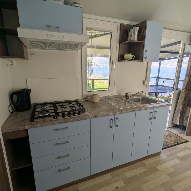 Bungalow Adria Lido di Colico , Direct on Lake & Central Town - Appartamento con 2 Camere da Letto - 8