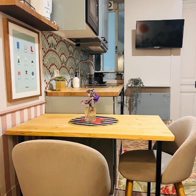 A casa di Manu - Appartamento con 1 Camera da Letto - 10