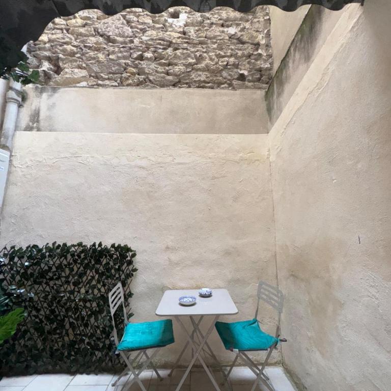 Appartement avec Bain à Remous & Patio - Two-Bedroom Apartment - 3