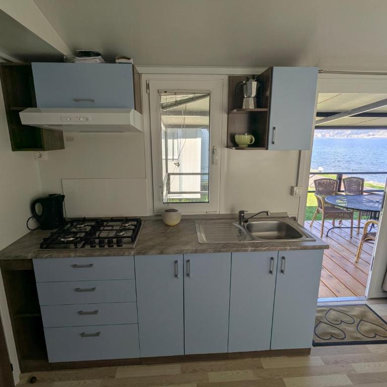 Bungalow Adria Lido di Colico , Direct on Lake & Central Town - Appartamento con 2 Camere da Letto - 2
