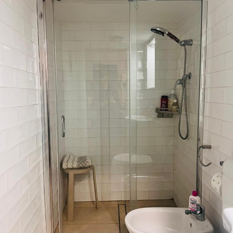 A casa di Manu - Appartamento con 1 Camera da Letto - 3
