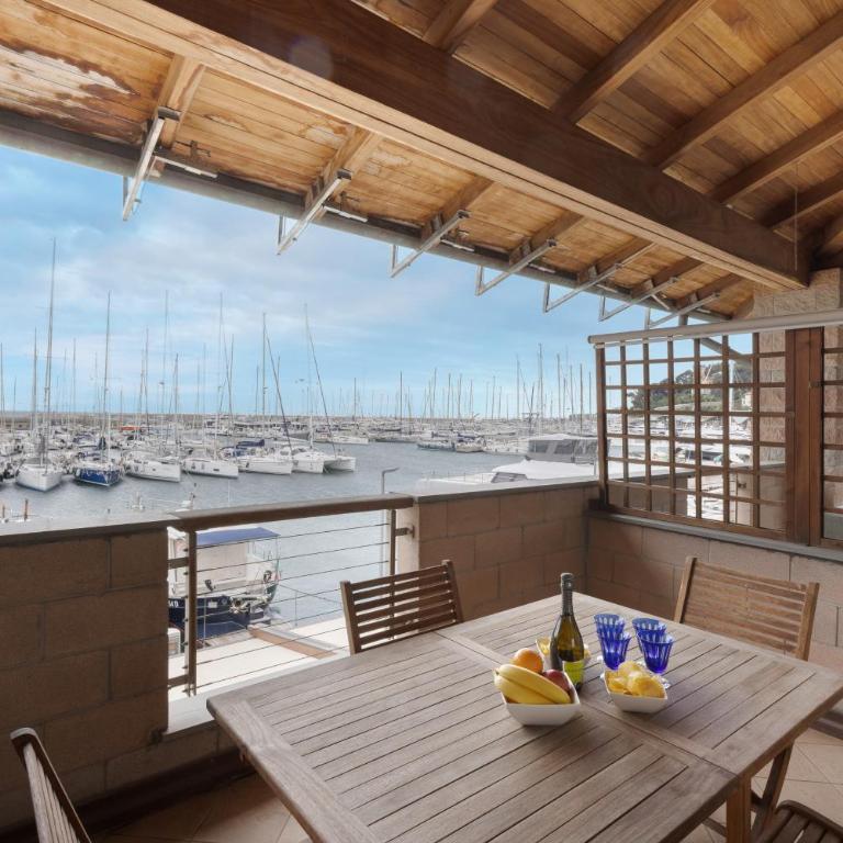 House in the port of Varazze 4 guests-Wi-Fi-Netflix 2 bedrooms very exclusive - Apartamento de 2 dormitorios - 1