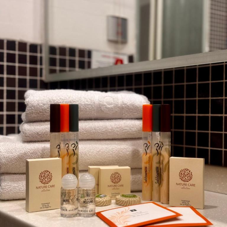Hotel Exclusive - Dvokrevetna Soba sa Bračnim Krevetom - 6