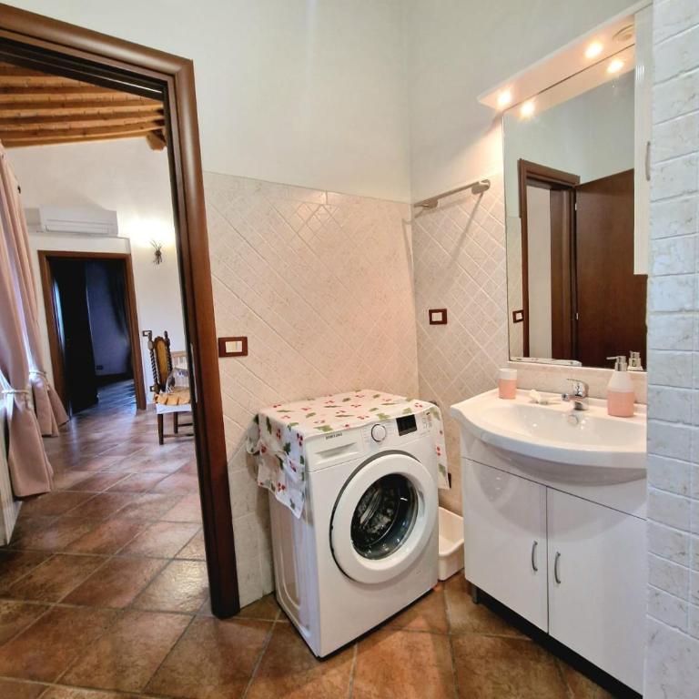 La Garitta - Tuscany Suites & Apartments 10 min Pisa-Livorno-Sea - Free Park AC - Appartamento Deluxe con 1 Camera da Letto e Vista Giardino - 2