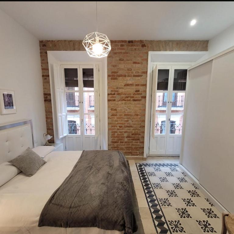 Apartamentos Mesones Catedral - Two-Bedroom Apartment with Balcony - 10