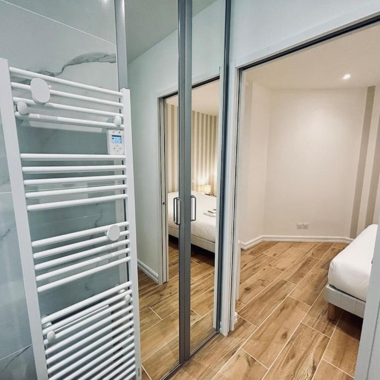 1 lenoir cocon romantique avec jacuzzi au centre - Appartement 1 Chambre - 13