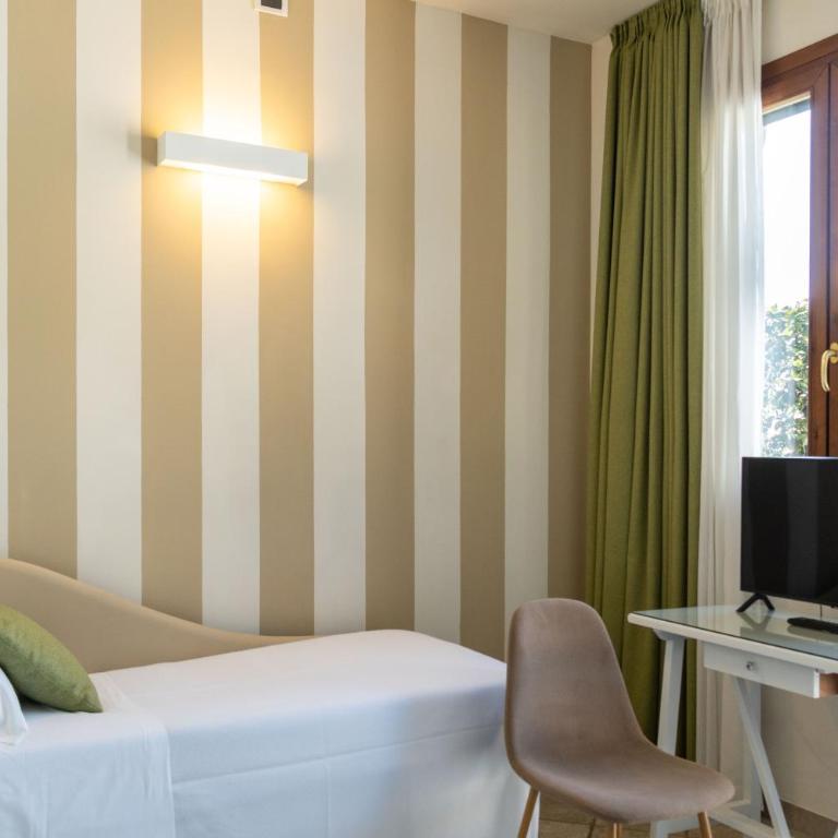 Hotel Le Colline - Family Room - 3