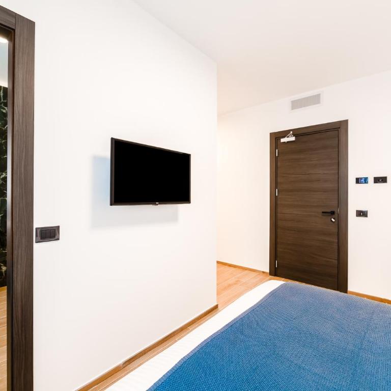 Villa Grace Milan - Modern Rooms & Easy Self Check-in - Double or Twin Room with Private Bathroom - 1