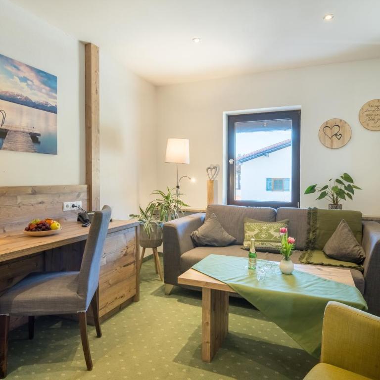 Landhotel Gockelwirt - Familiensuite - 1