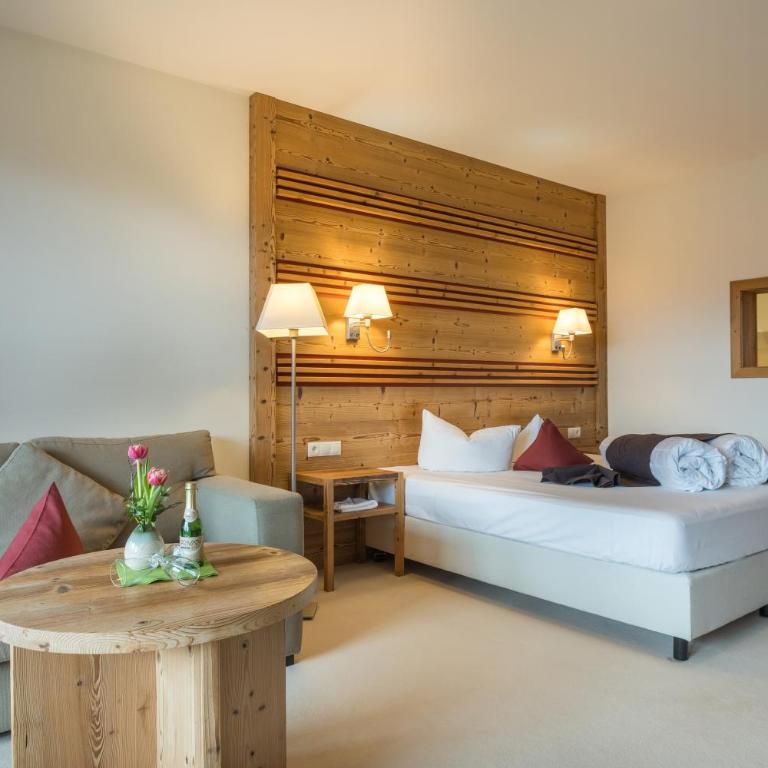 Landhotel Gockelwirt - Panorama Doppelzimmer - 1