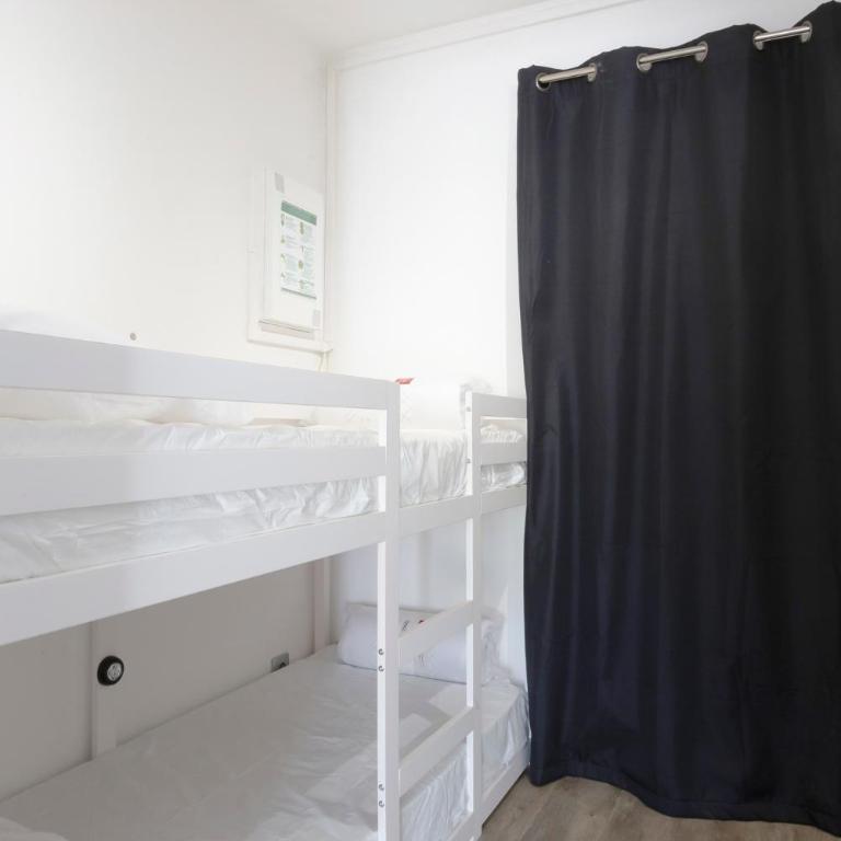 Grand studio climatisé à la mer avec garage privé - One-Bedroom Apartment - 2