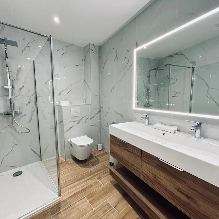 2 Lenoir T2 spacieux avec jacuzzi au centre-ville - Apartment mit 1 Schlafzimmer - 24