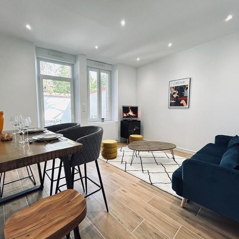 2 Lenoir T2 spacieux avec jacuzzi au centre-ville - Apartment mit 1 Schlafzimmer - 28