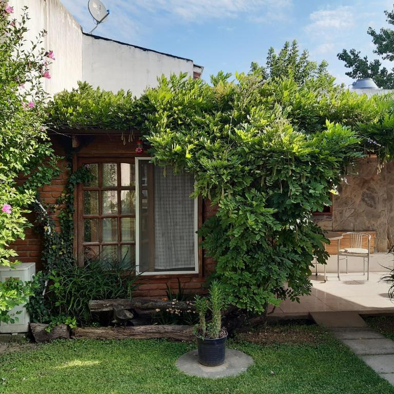 Alquileres en san miguel del monte - Casa con 1 dormitorio - 13