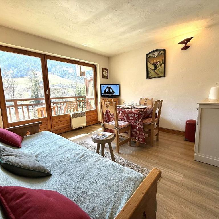 Studio Cabine à Praz-Sur-Arly - 4 pers, Parking, Proche Centre et Pistes - Appartement 1 Chambre - 4
