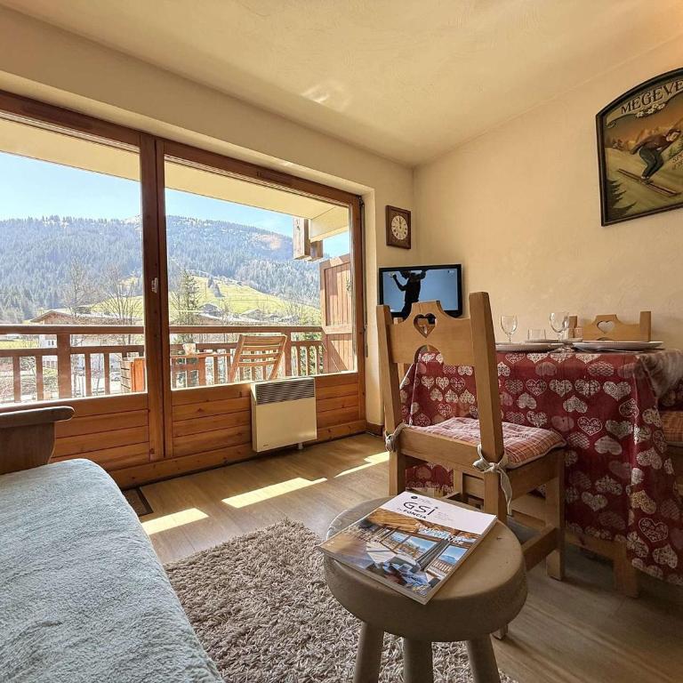 Studio Cabine à Praz-Sur-Arly - 4 pers, Parking, Proche Centre et Pistes - Appartement 1 Chambre - 6