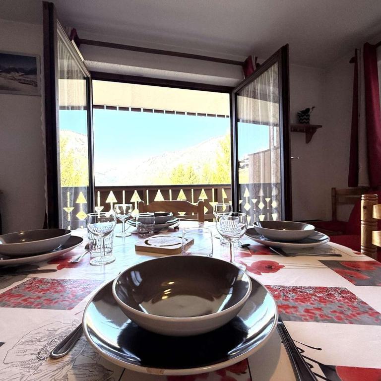 Charmant 2P Cabine à Praz-sur-Arly - Ski, Balcon, Parking, 4 Pers - Appartement 1 Chambre - 5