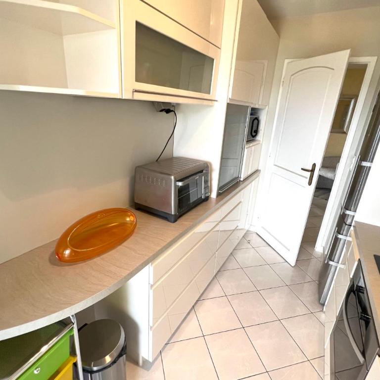 JUAN LES PINS 4 people Pool Garage - Appartement - 12