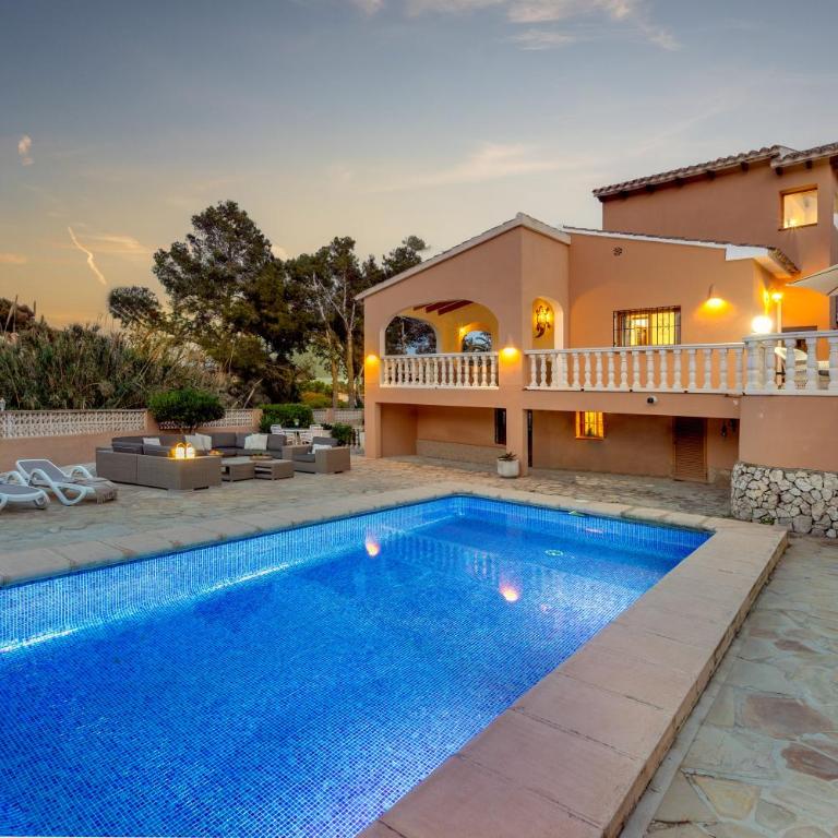 Villa Lovely by Abahana Villas - Villa - 25