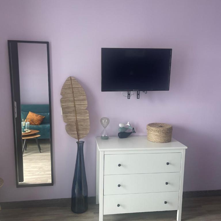 Studio cosy, résidence de tourisme avec piscine - Appartement 1 Chambre - 9