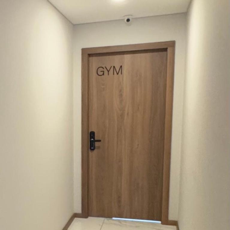 Peaceful apartment with Gorgeous view and WiFi - Studio Apartment with Queen Bed - 15