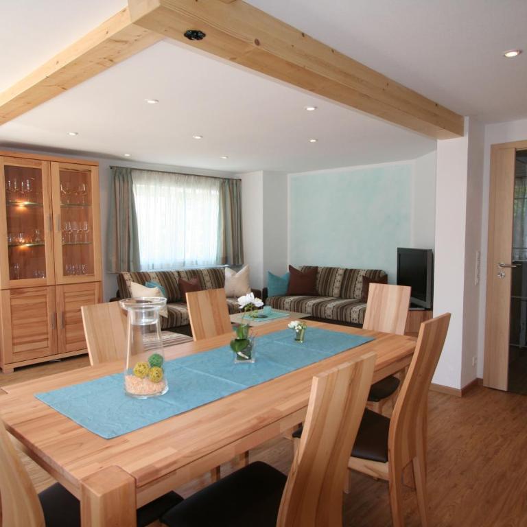 Alpenflair Ferienwohnungen "Haus Doris" - Haus mit 2 Schlafzimmern - 18