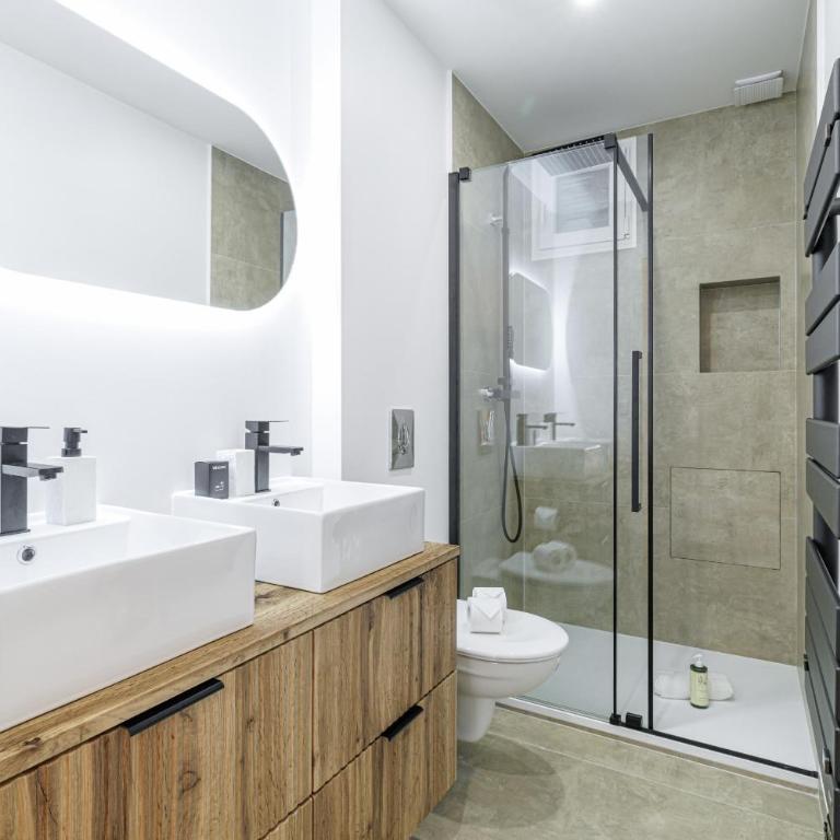 Large & Confort 2 Bdr Renovated - Appartement 2 Chambres - 5