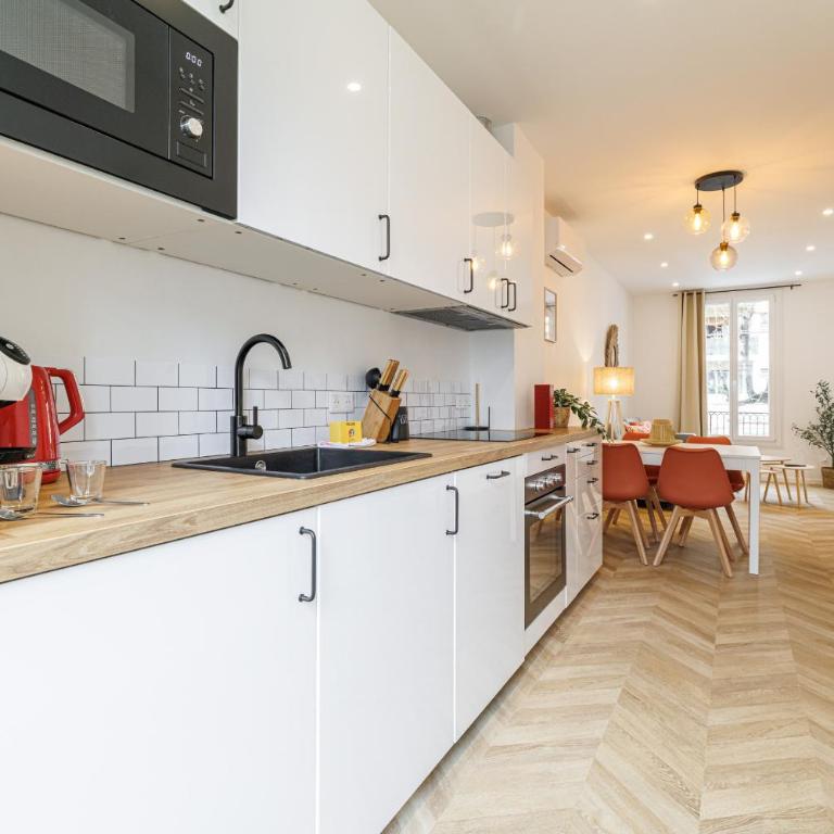 Large & Confort 2 Bdr Renovated - Appartement 2 Chambres - 21