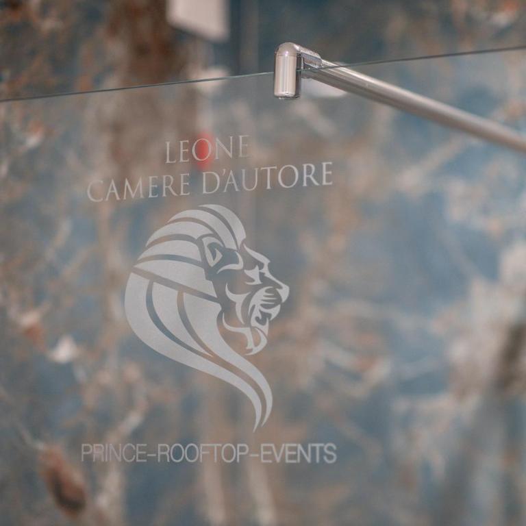 Leone Camere D'autore - Rooftop Prince Centro Storico - Camera Matrimoniale Deluxe - 4