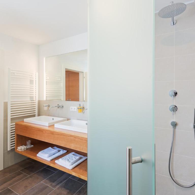 Hotel Sonnenhof - Suite con Balcone - 10