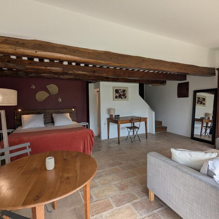 Mas traditionnel à Gordes en pleine nature - Five-Bedroom House - 30