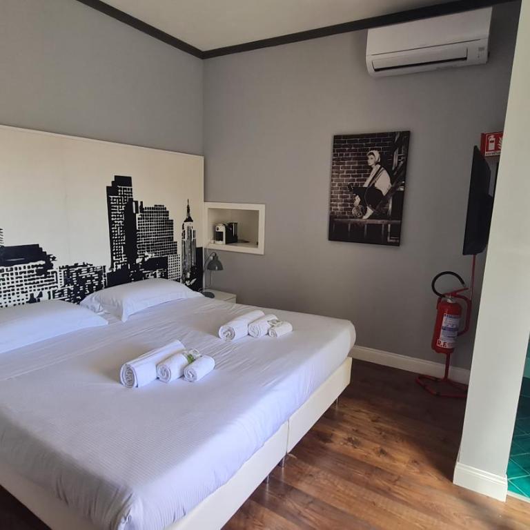Dolce Vita suites - Camera Matrimoniale Deluxe con Balcone - 2