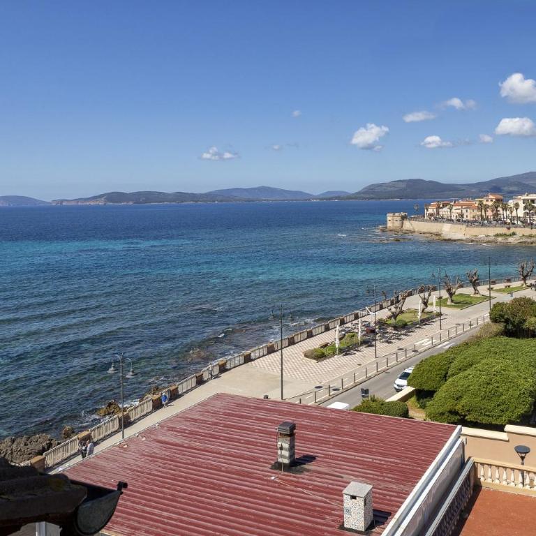 Villa Fignoni - Attico panoramico fronte mare o Camera Matrimoniale con Bagno privato - Large Double Room - 8