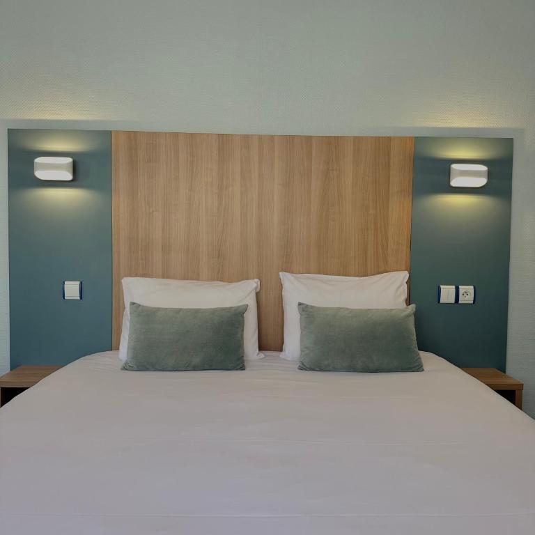 Hôtel de Caen - Chambre Double Supérieure - 11