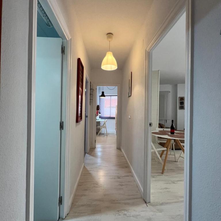 Casabella Apartment Torrevieja - Apartamento de 2 dormitorios con vistas a la ciudad - 17