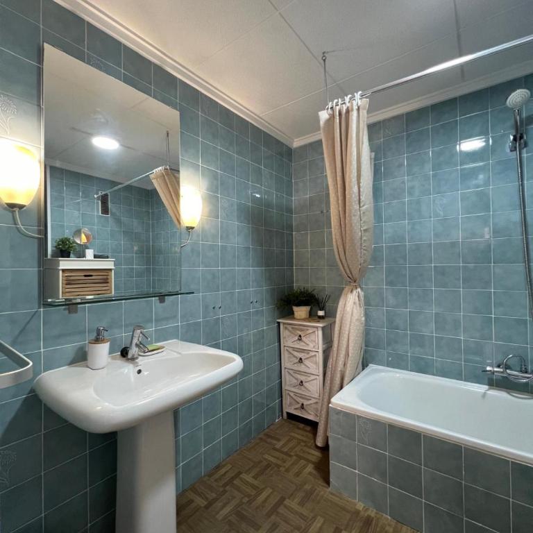 Casabella Apartment Torrevieja - Apartamento de 2 dormitorios con vistas a la ciudad - 18